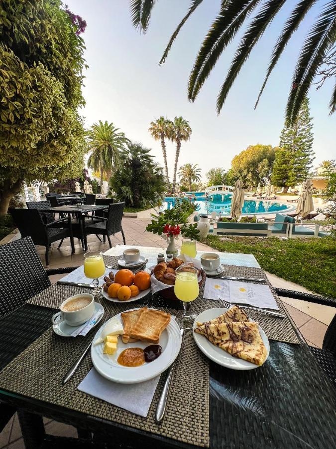 Sol Azur Hotel